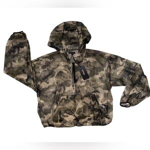 Olive Green Mesh Camouflage Pullover Hoodie